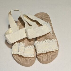 Slingback Sandals Womens Size 36 White Ruffle Strap New No Box 5.5